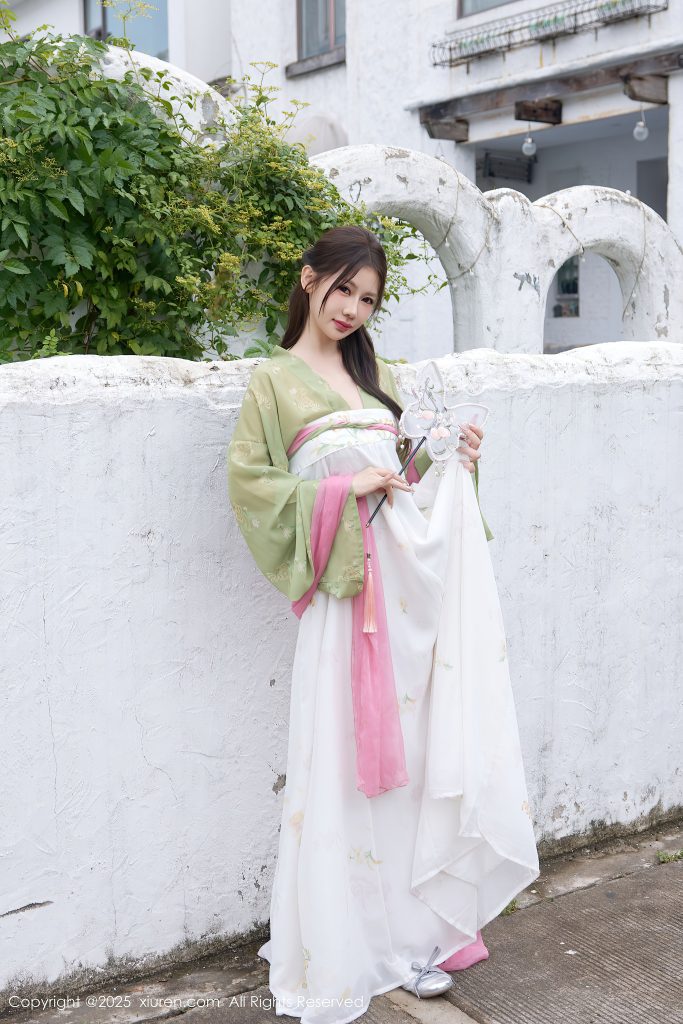 尹甜甜sunny  2025.09.30   [84P]-牛岛美图