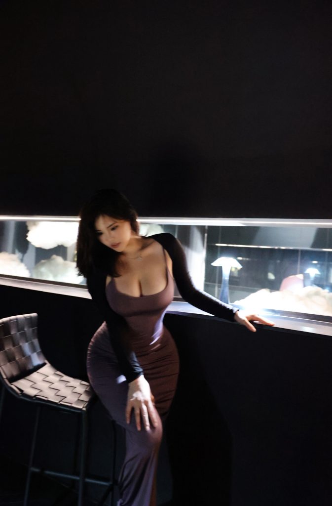 图片[2]-077 安妮yoo – 紫色连衣裙 [7P-17.99 MB]-牛岛美图